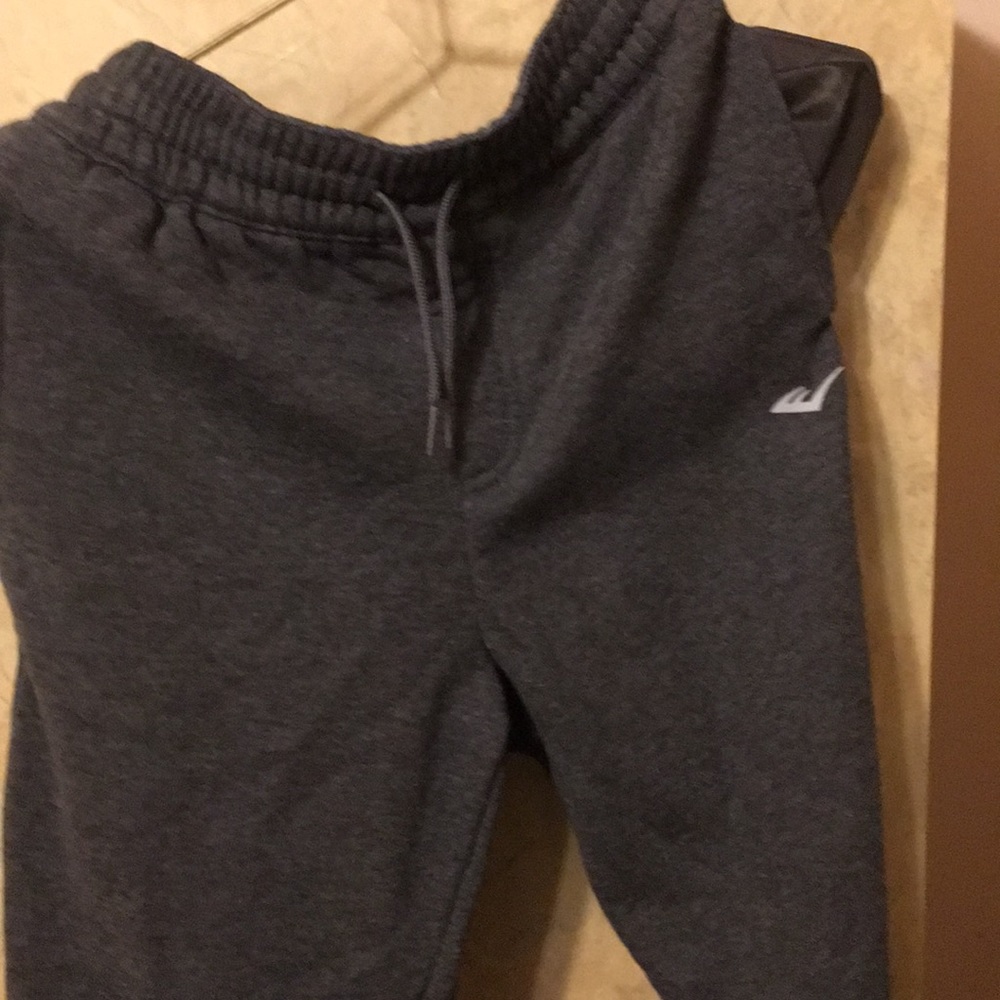 Gray sweat pants 10 12 good condition